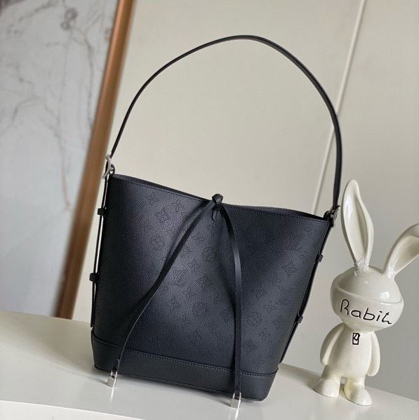 LV Shopping Bags